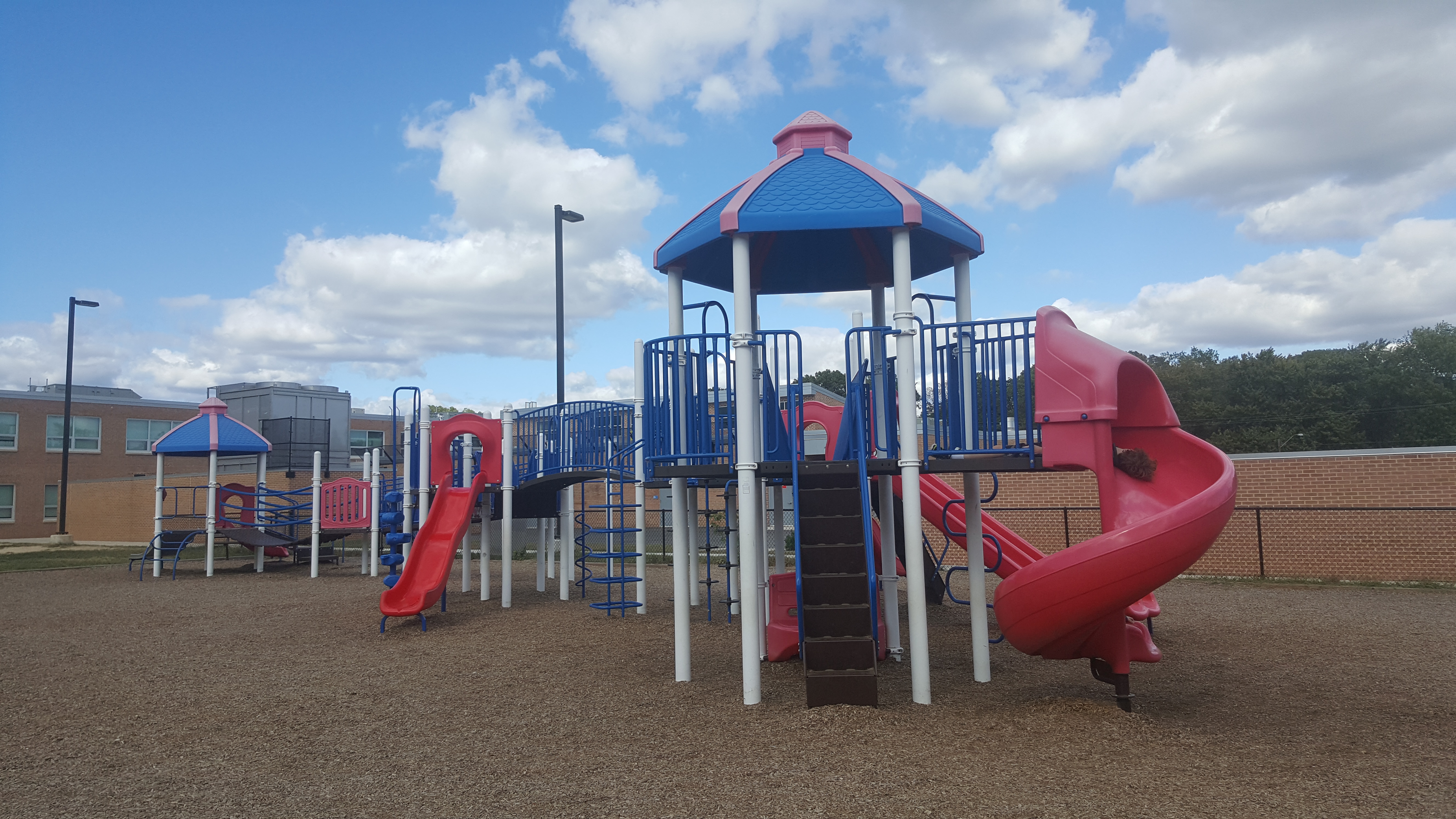 Clermont Elementary School Playground Play Structure
