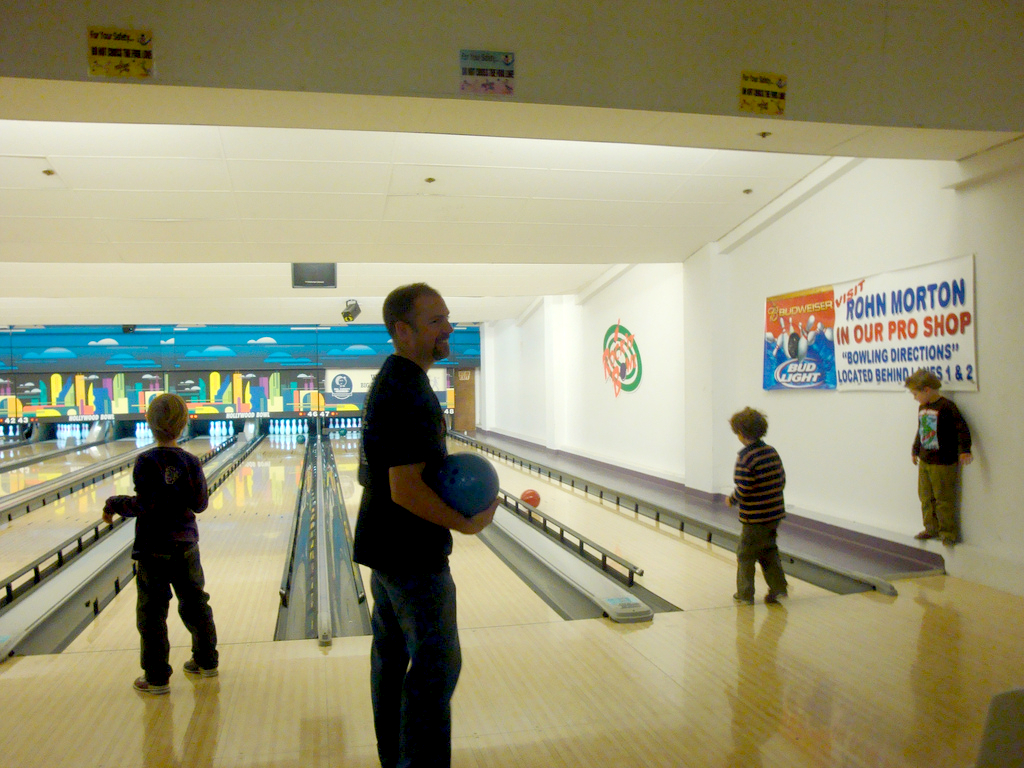 bowling eyeliam flickr